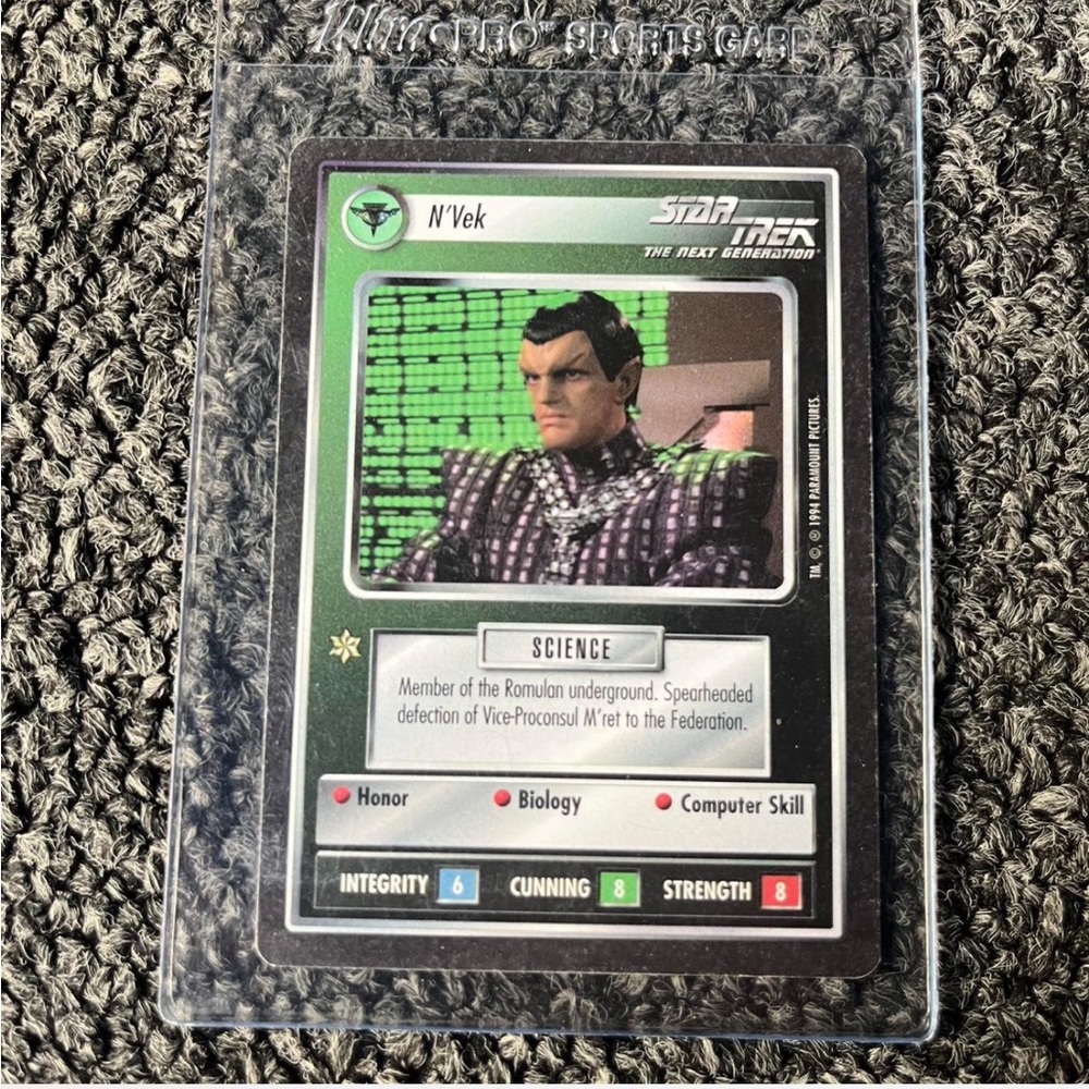 Vintage Star Trek CCG BB
Premiere Edition N'Vek Card